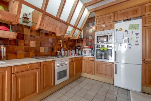 Spacious and fully equipped kitchen