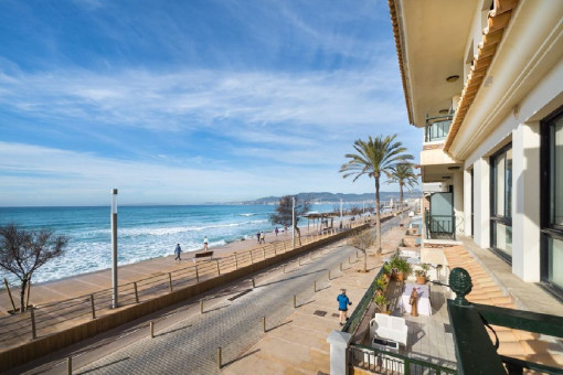 Balcony with sea views