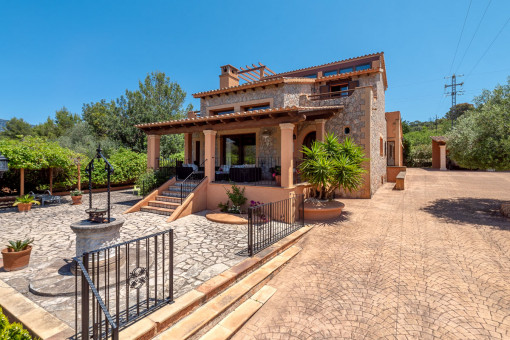 Outdoor area with terraces