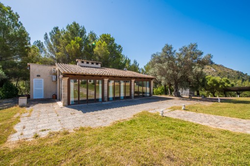Additional building in the garden