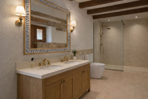 Calm, modern bathroom with an antique mirror as an accent