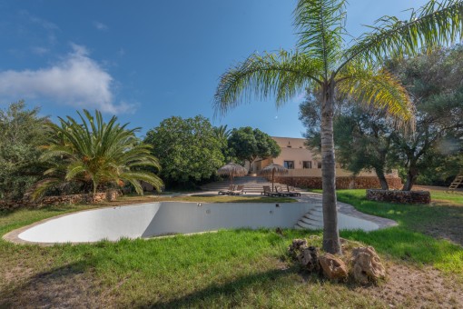 Mediterranean pool area and finca