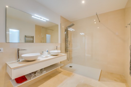 Elegant bathroom