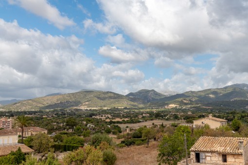 Views to the Sierra de Tramuntana