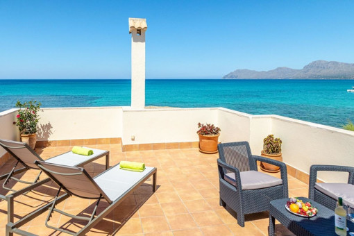 Stunning sea view terrace