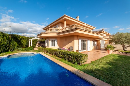 villa in Palma Surroundings