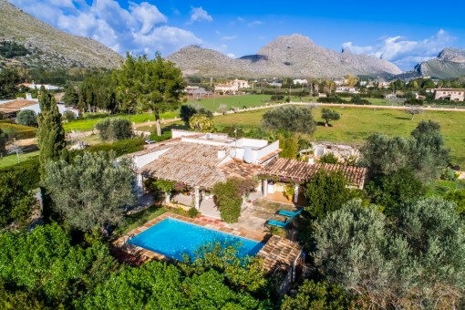 Finca from above surrounded by a green vegetation