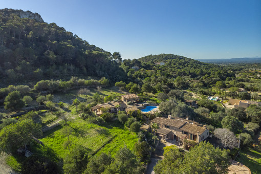 Romantic, restored finca property with 2 guest houses and wonderful mountain views in Es Carritxo