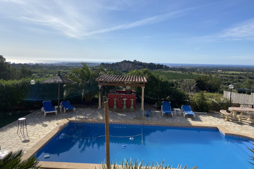 View and pool area