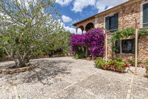 Exterior view of the finca