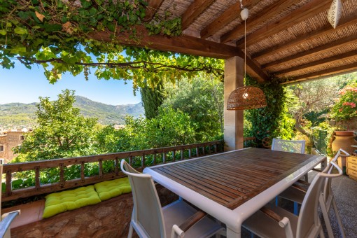 Covered terrace with mountain views