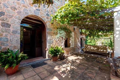 Romantic entrance to the house