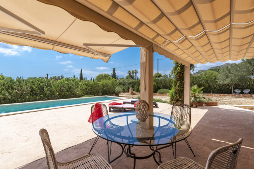 Dining area on the terrace