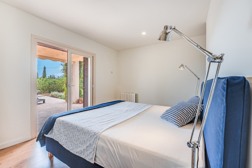 Large double bedroom