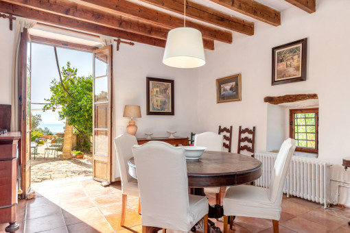 Dining area with terrace access