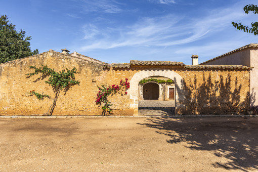 Exterior view of the finca property