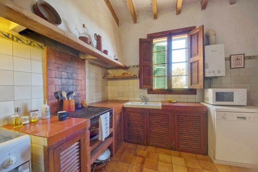 Pristine kitchen