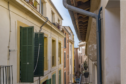 View into the oldtown street