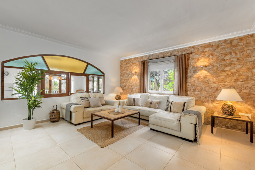 Living area with stone wall