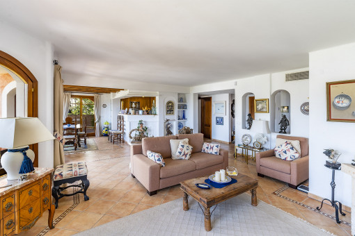 Bright living and dining area