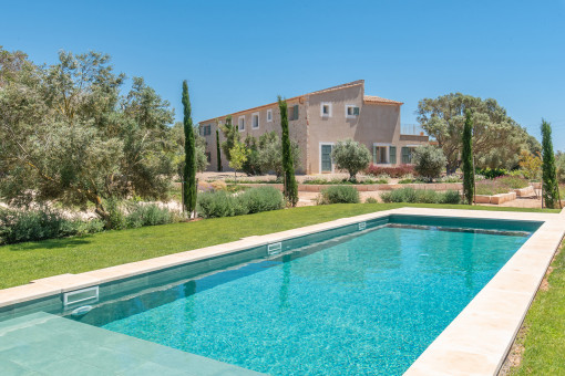 Pool area