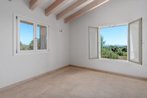 One of 5 bedrooms