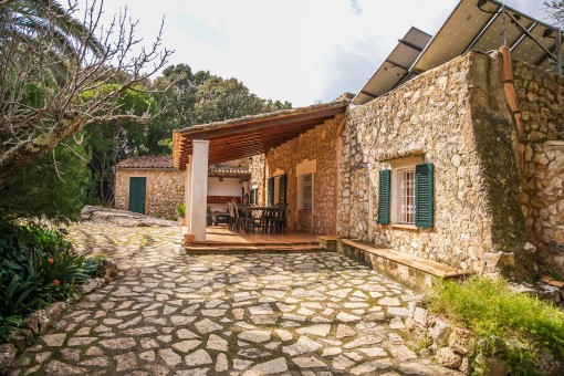 Exterior view of the finca