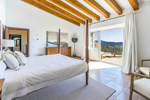 Master suite with balcony