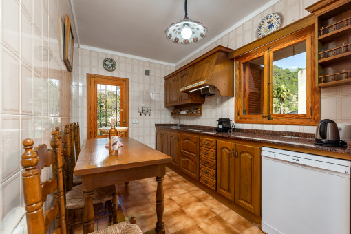 Rustic kitchen with dining area