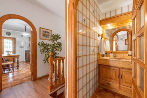 Floor and guest bathroom