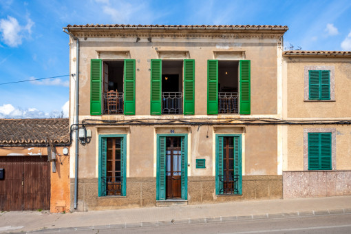 house in Arta
