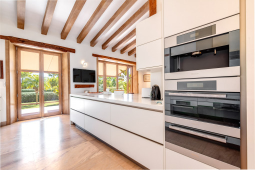 Fully equipped kitchen