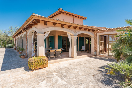 View of the terrace and entrance