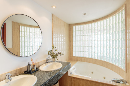 Bright bathroom with bathtub