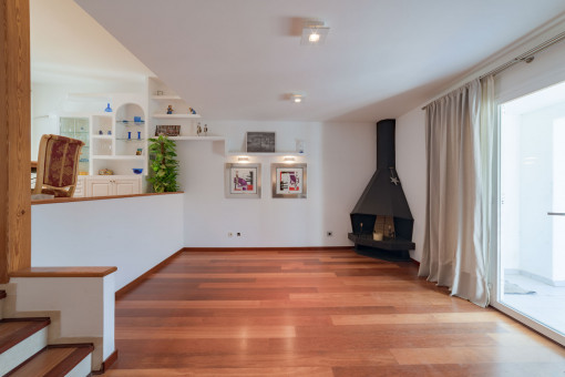 Living area with terrace access