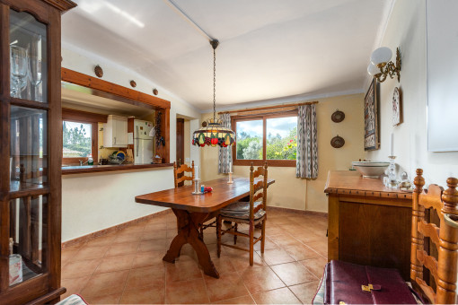 Open kitchen and dining area