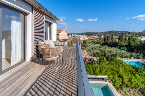 Balcony with a view