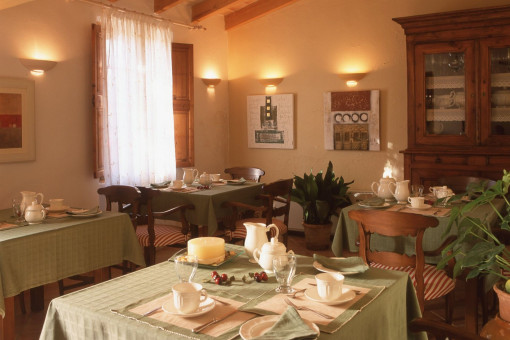 Breakfast area