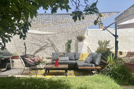 Idyllic lounge area in the garden