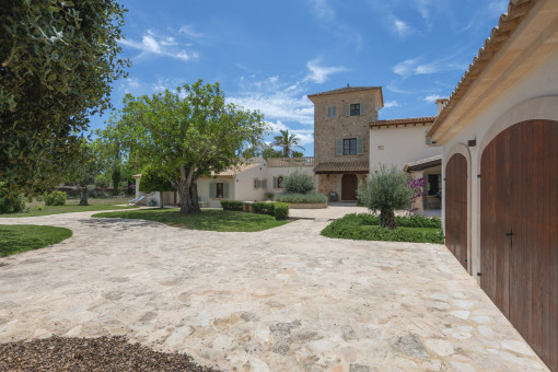 Exterior view of the finca property