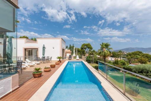 villa in Santa Ponsa for sale