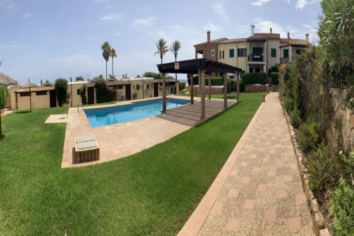 Communal pool