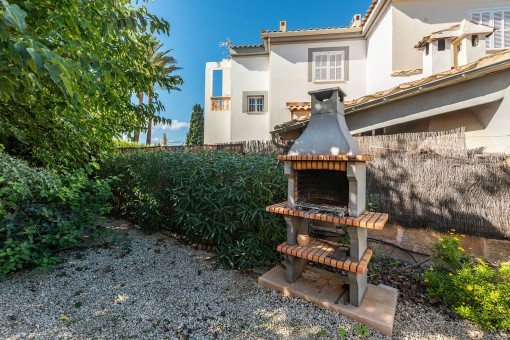 Mallorquin barbecue area