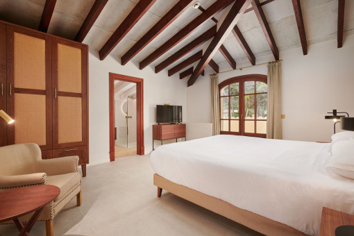 One of 7 bedrooms