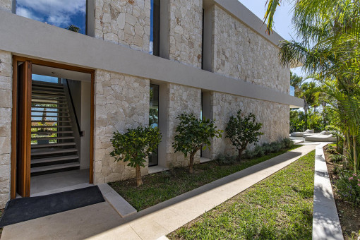 Entrance from the villa