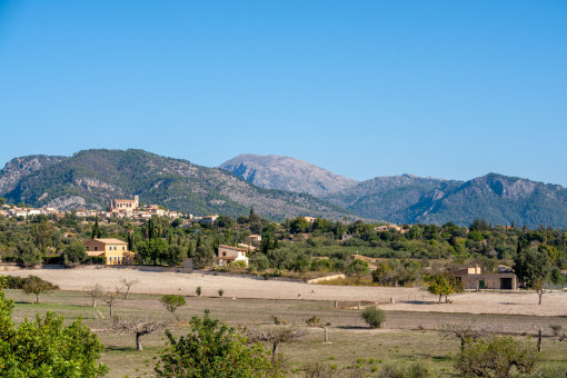 Views to the Tramuntana mountains