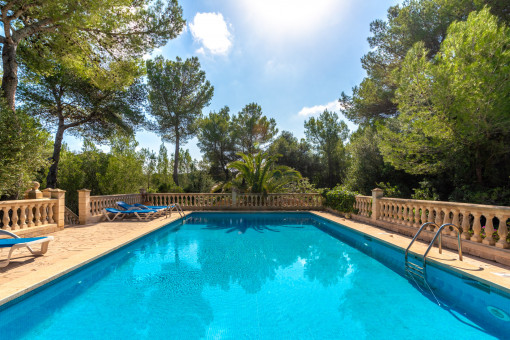 Very large pool