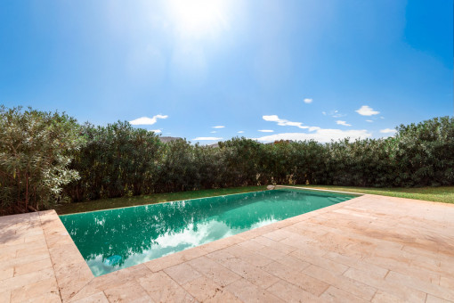 Fantastic private pool area