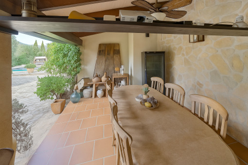 Covered main terrace