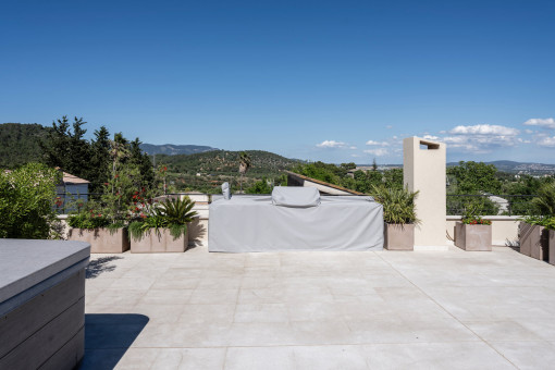 Roof-terrace with outdoor kitchen